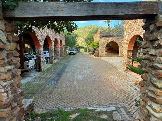 7 Bedroom Property for Sale in Joubertina Rural Eastern Cape